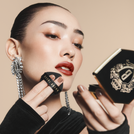 ファンデーション BOBBI BROWNIntensiveSkinSerumFoundation インテンシブ セラム ファンデーション SPF 40 (PA++++